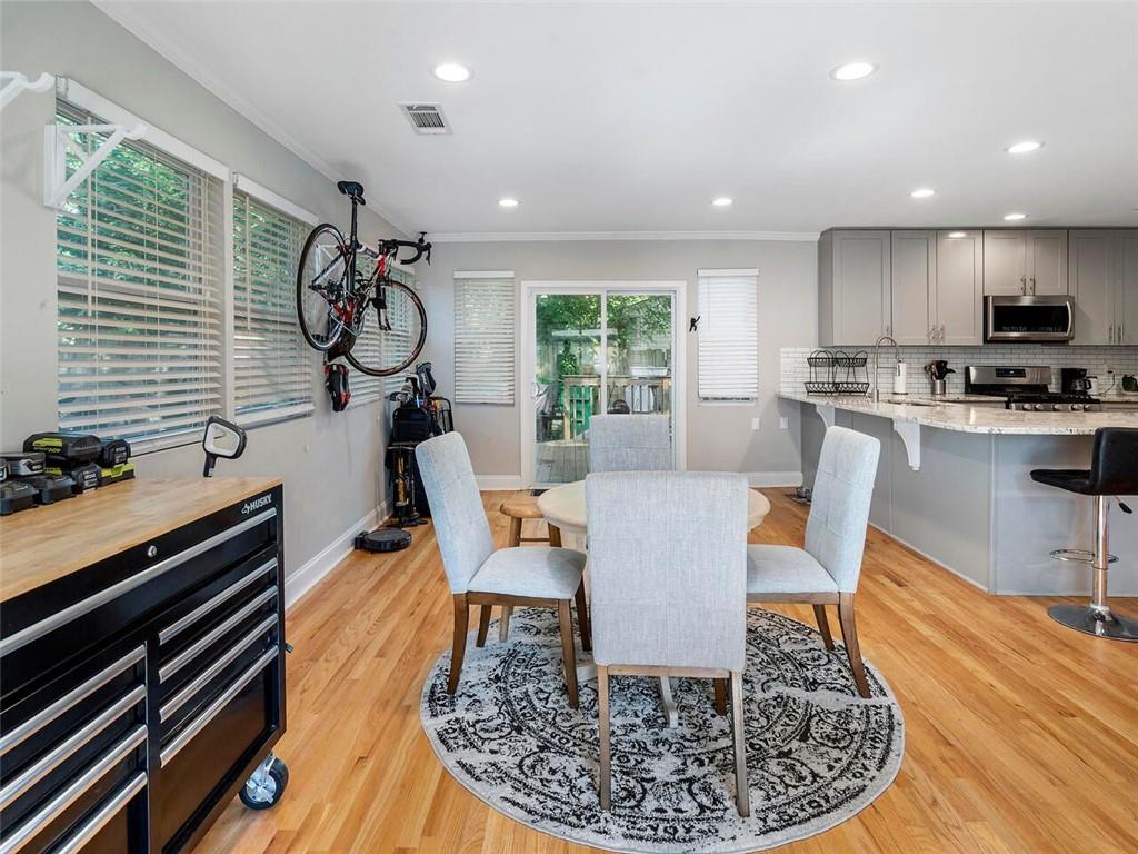 3213 Bluebird Lane