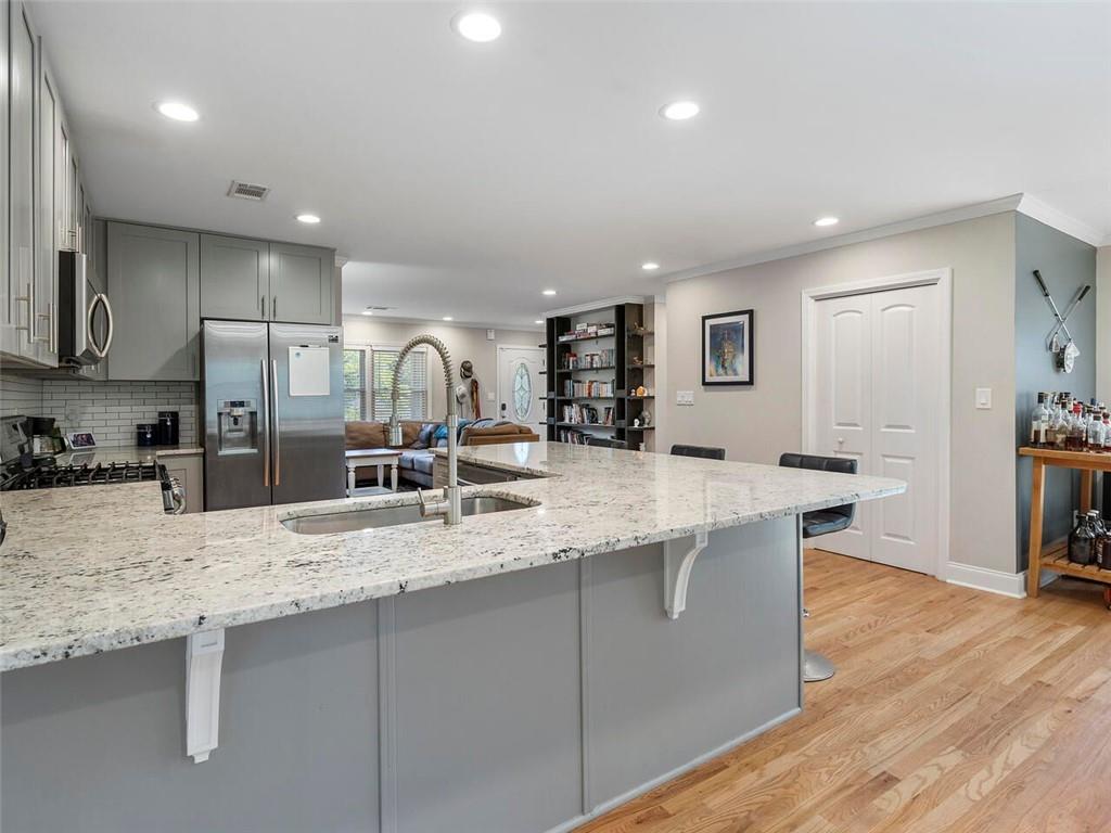 3213 Bluebird Lane