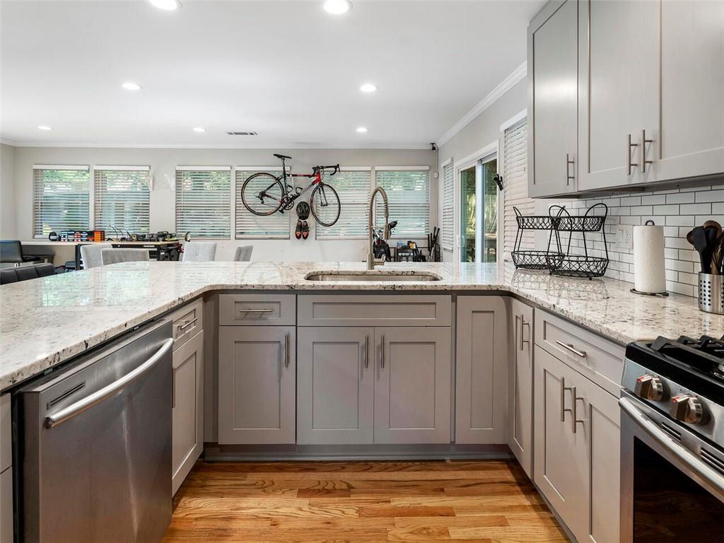 3213 Bluebird Lane