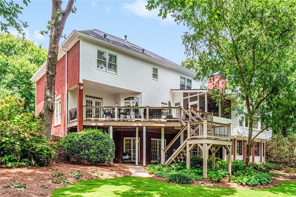 3294 Belmont Glen Drive SE