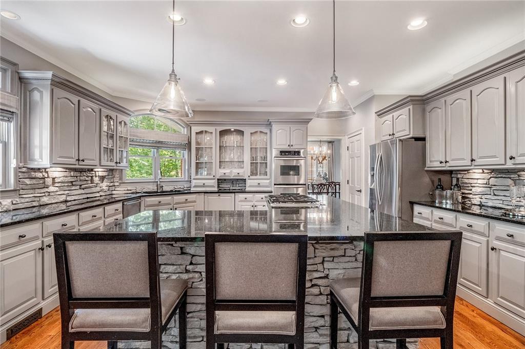 3294 Belmont Glen Drive SE