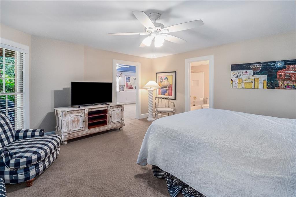 3294 Belmont Glen Drive SE