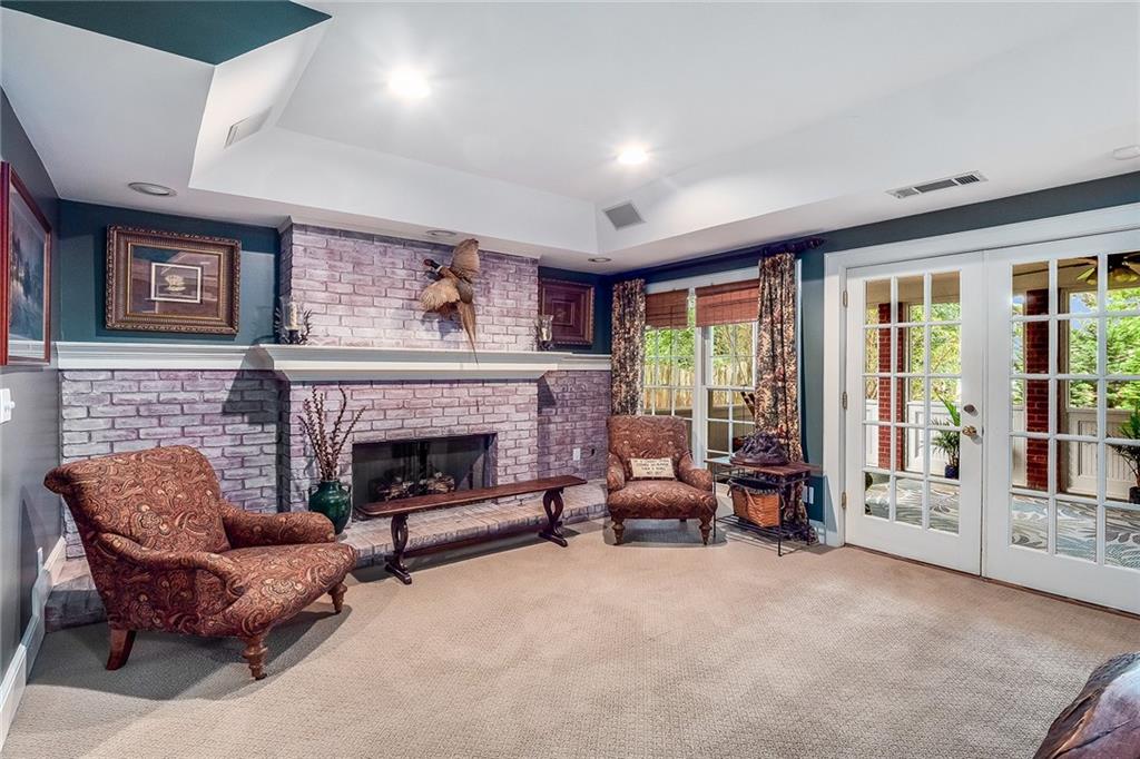 3294 Belmont Glen Drive SE