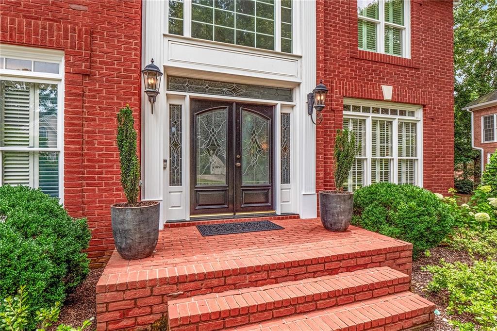 3294 Belmont Glen Drive SE