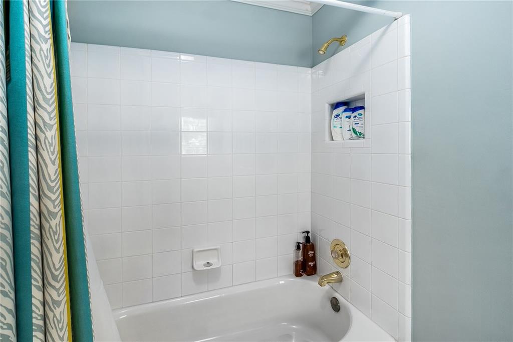 3294 Belmont Glen Drive SE