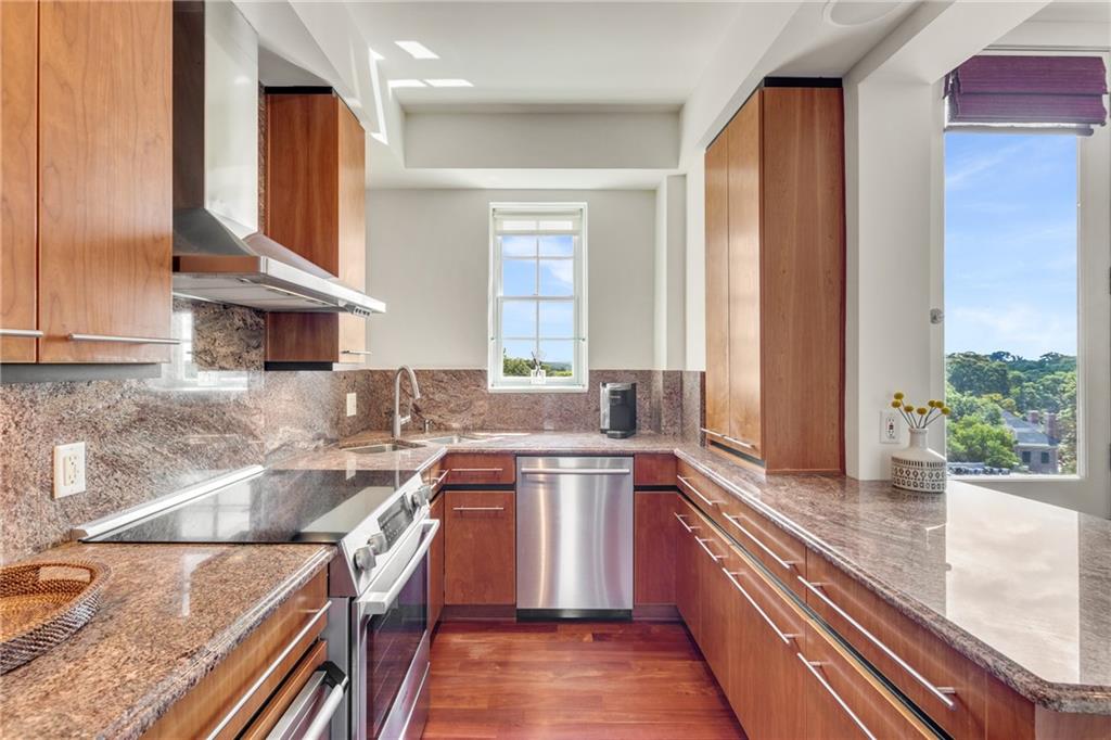 1327 Peachtree Street NE Unit 803