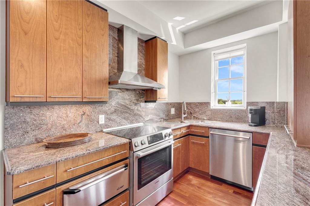 1327 Peachtree Street NE Unit 803