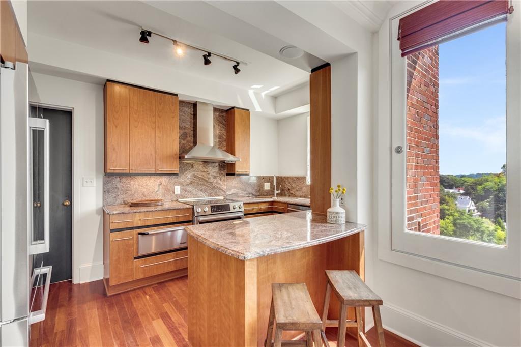 1327 Peachtree Street NE Unit 803