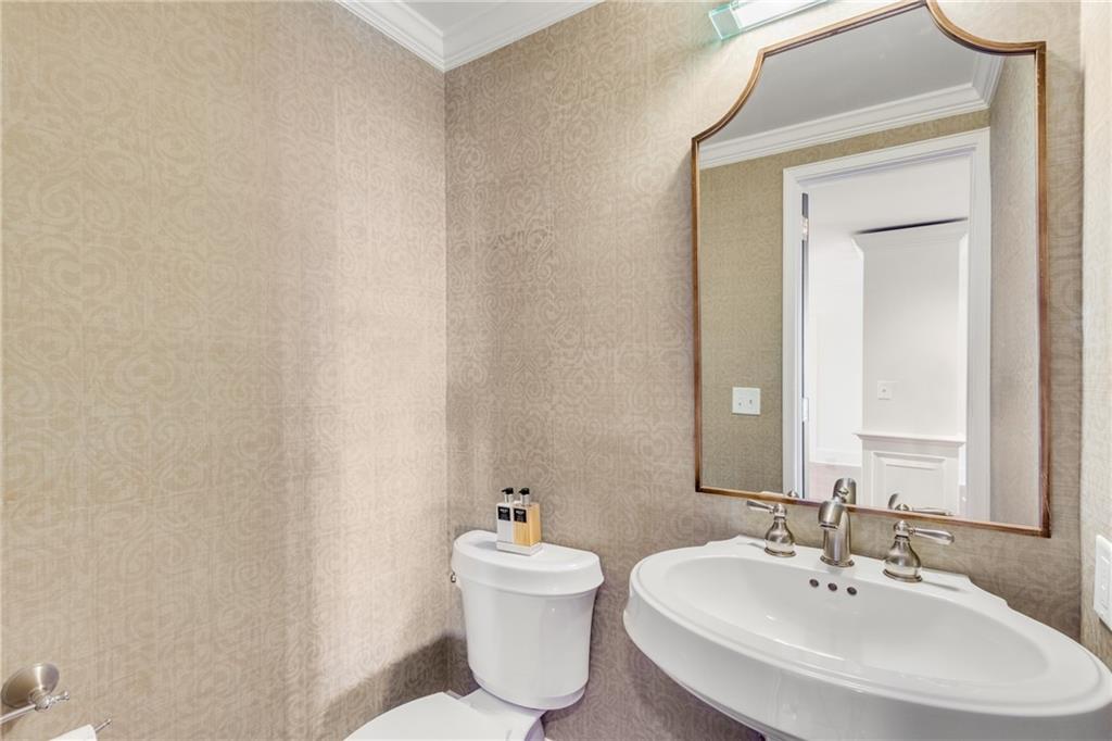 1327 Peachtree Street NE Unit 803