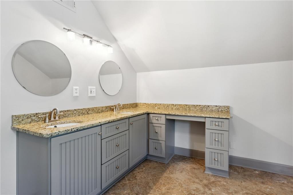 1135 Winding Creek Trail