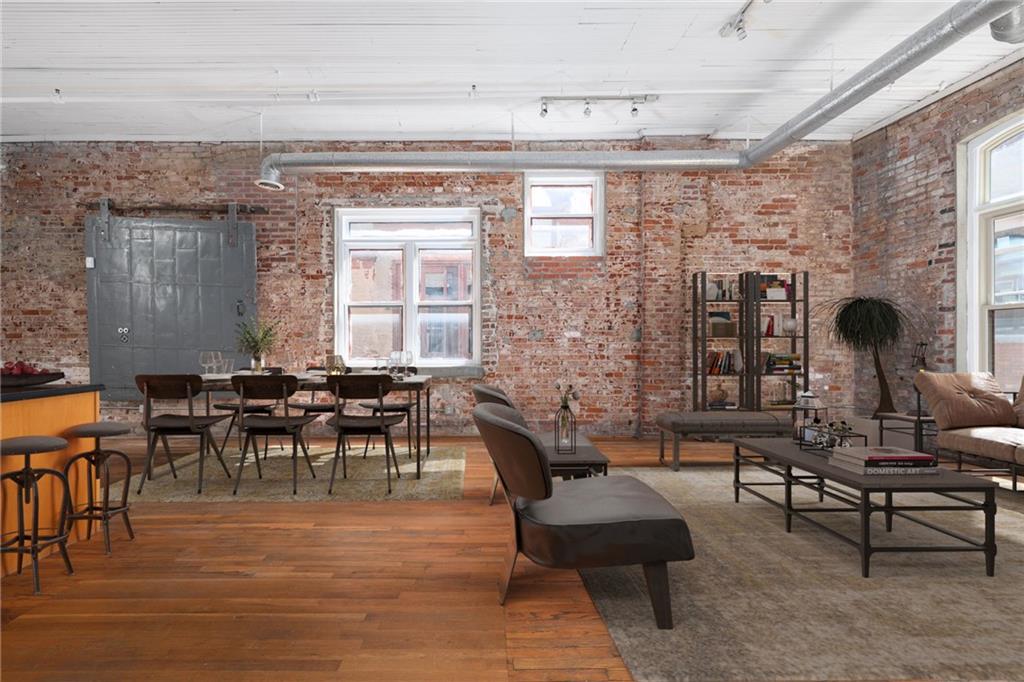 330 Peters Street SW Unit 211