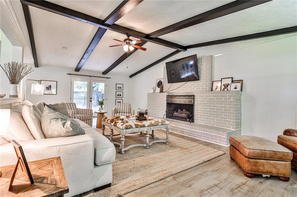 3130 Meadow Drive