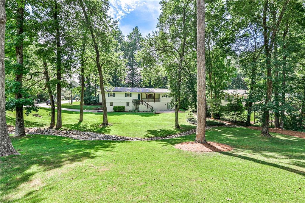 3130 Meadow Drive