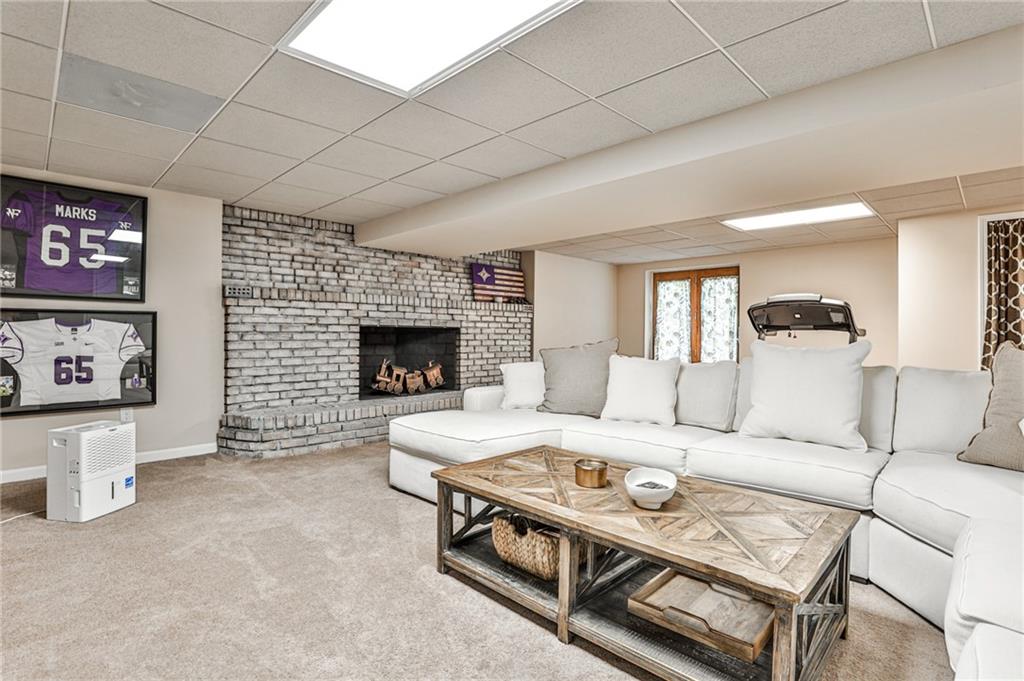 3130 Meadow Drive