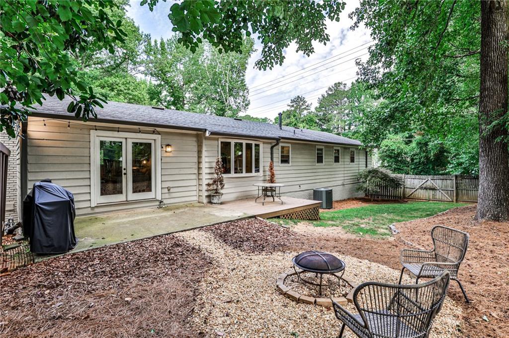 3130 Meadow Drive