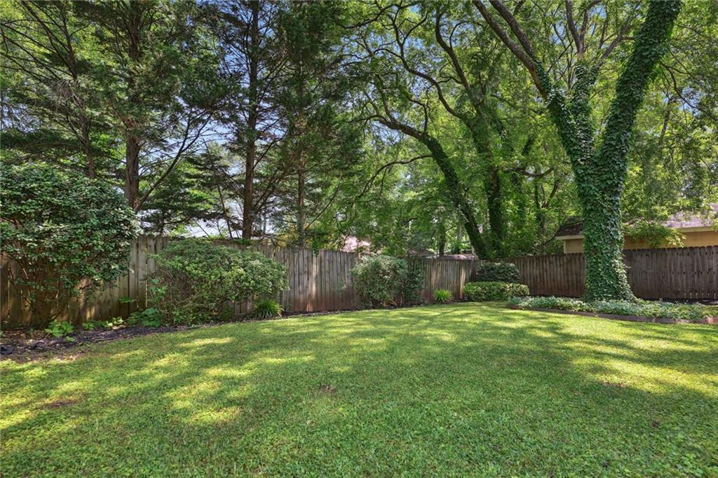 2657 Rosemary Street NW
