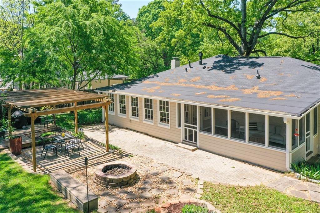 1386 Rupert Road