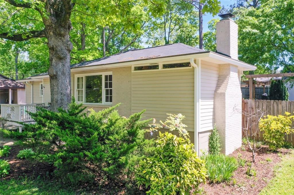 1386 Rupert Road