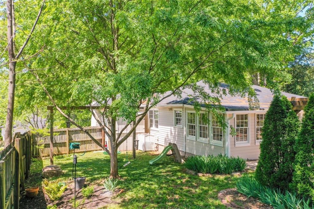 1386 Rupert Road