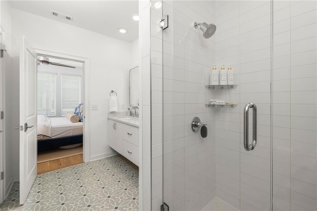 404 Pratt Drive SE Unit 1303