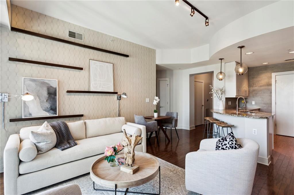 222 12th Street NE Unit 1008