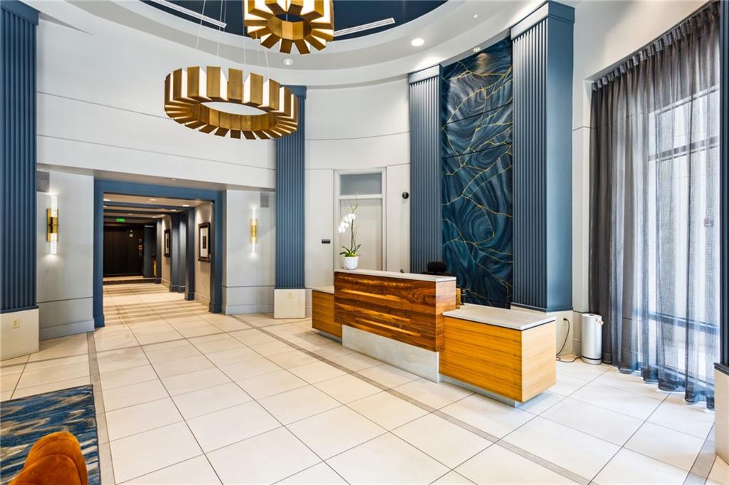 222 12th Street NE Unit 1008