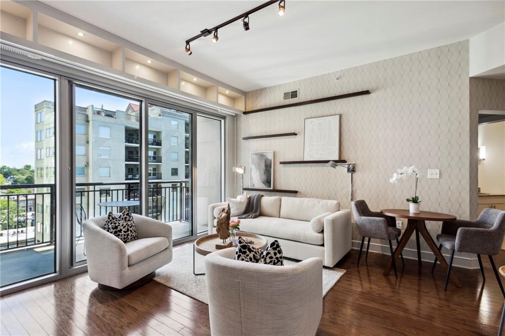 222 12th Street NE Unit 1008