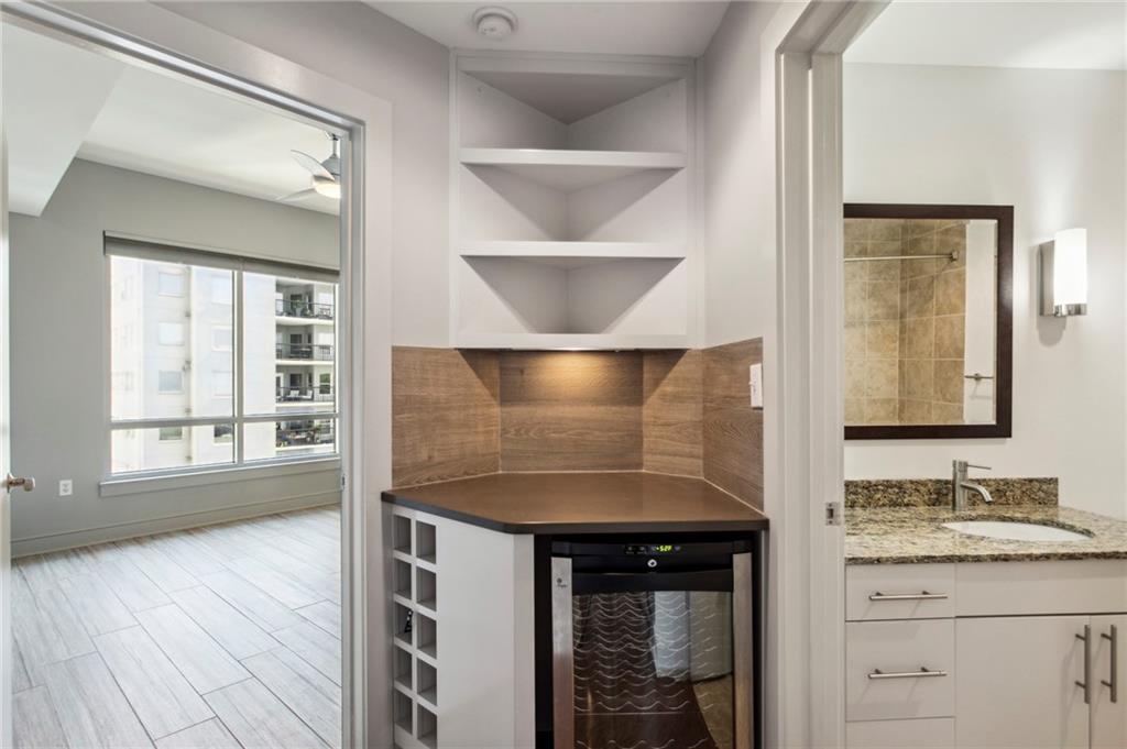 222 12th Street NE Unit 1008