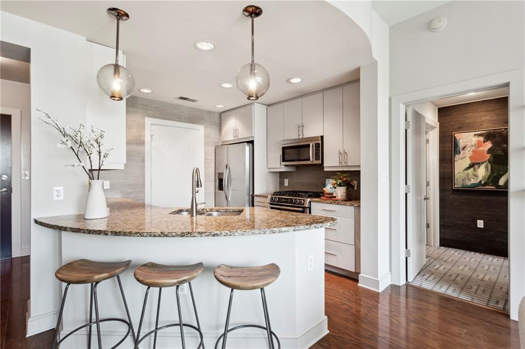 222 12th Street NE Unit 1008