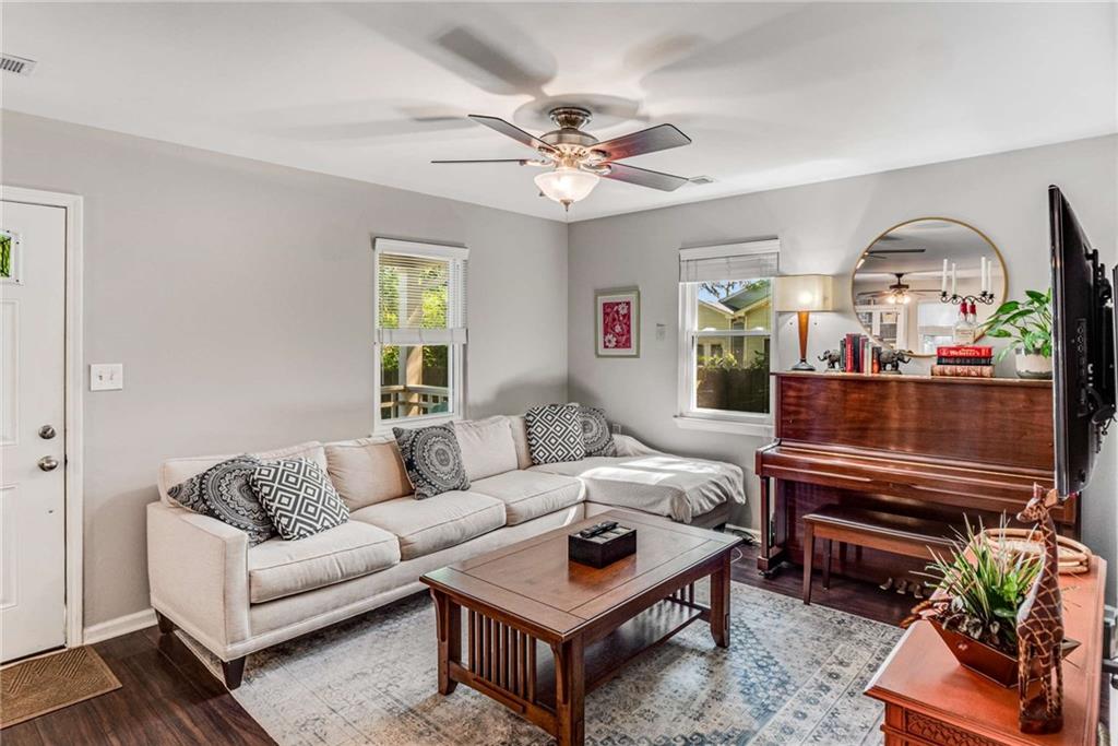 2015 College Avenue NE