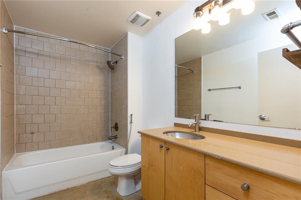 170 Boulevard SE Unit H226