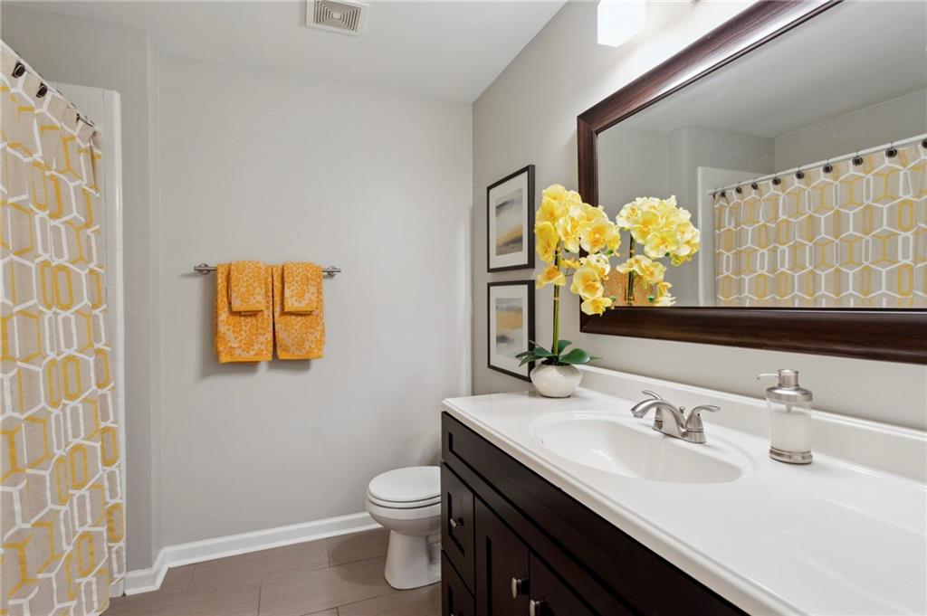 4254 River Green Drive NW Unit 615