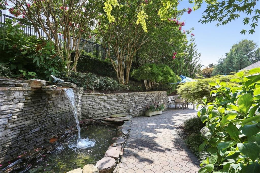 4254 River Green Drive NW Unit 615
