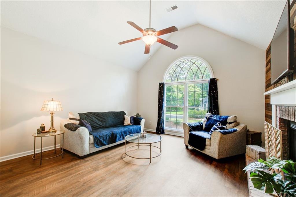 1230 RODRICK Drive