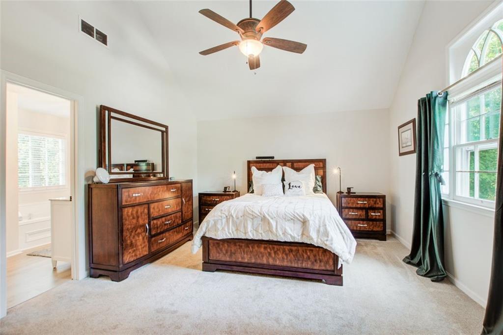 1230 RODRICK Drive