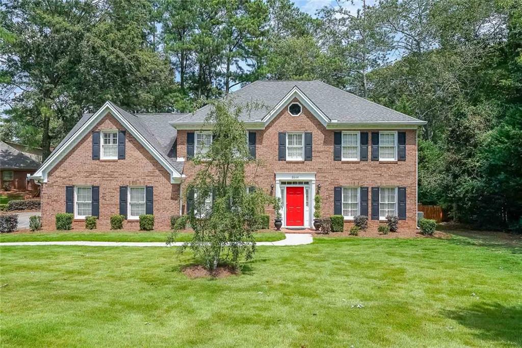 2644 Twin Lakes Way NE