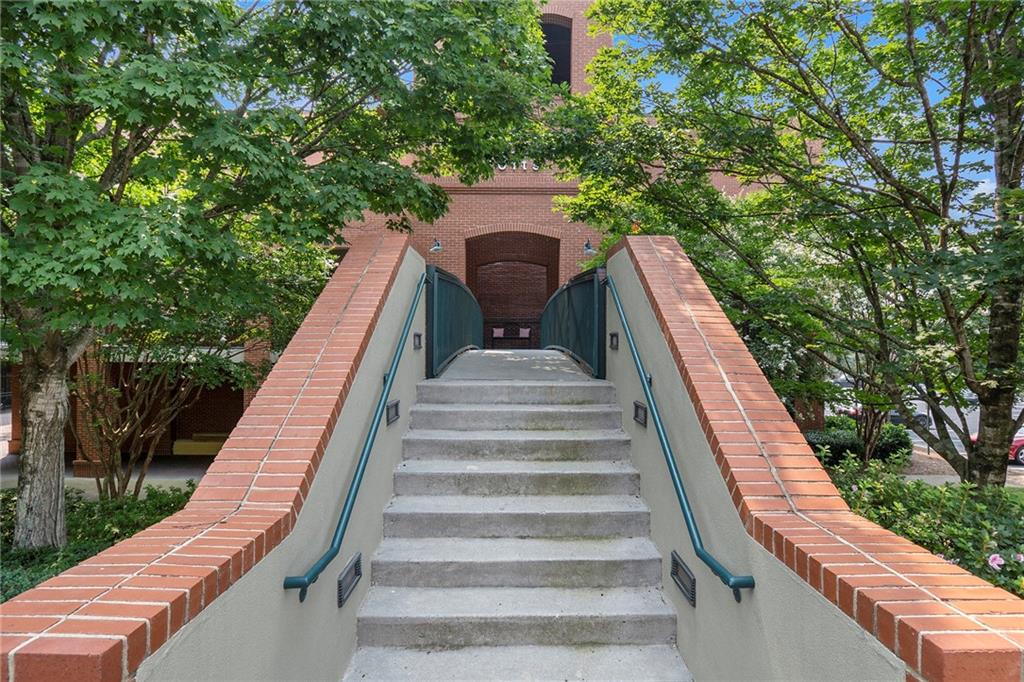 1842 Liberty Lane