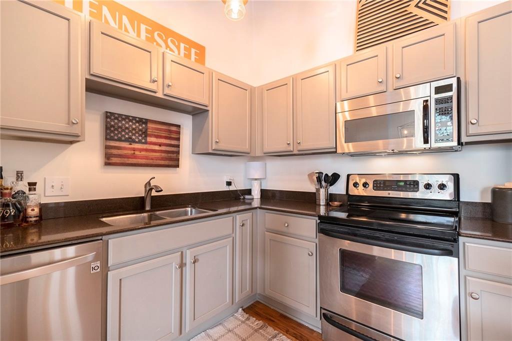1842 Liberty Lane