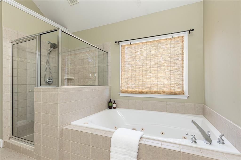 603 Blue Water Way