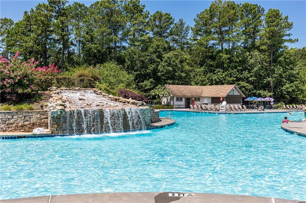 603 Blue Water Way