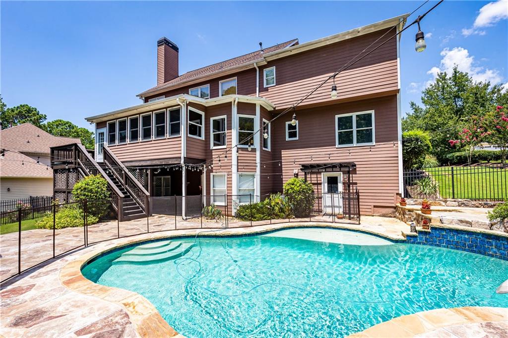 603 Blue Water Way
