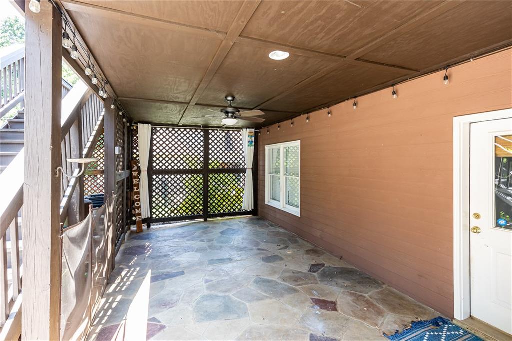 603 Blue Water Way
