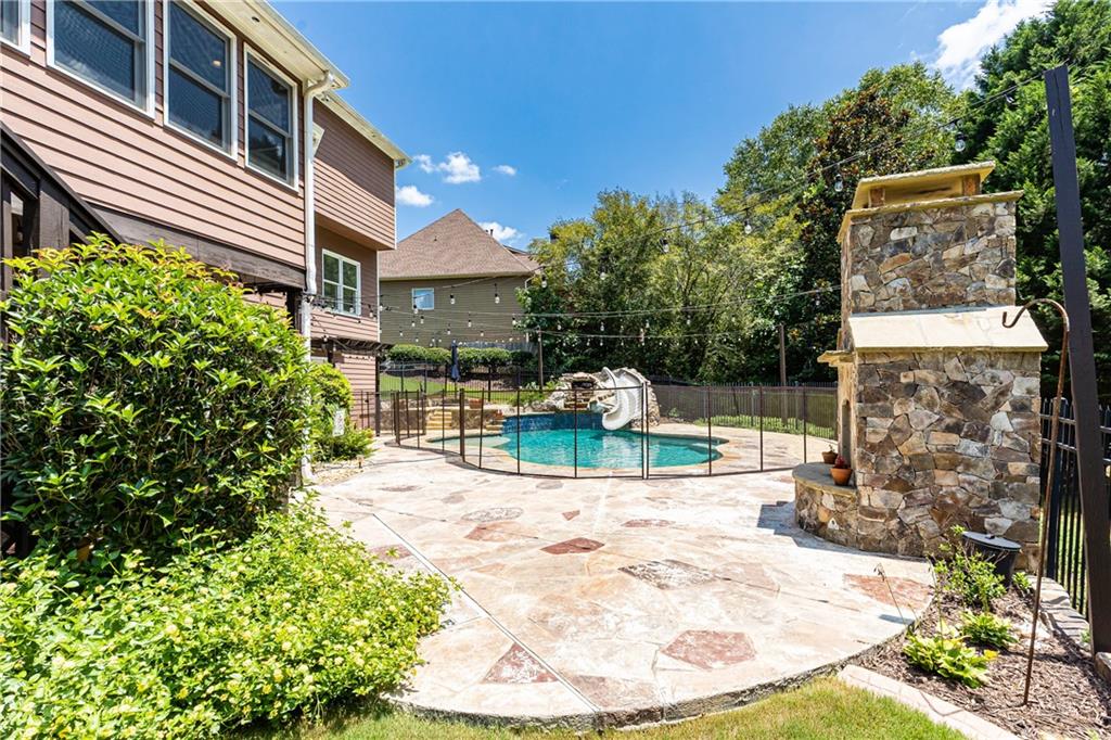 603 Blue Water Way