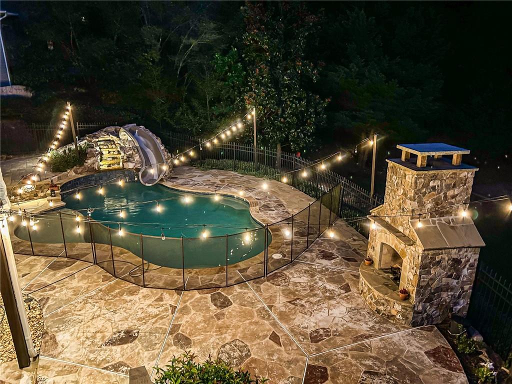 603 Blue Water Way