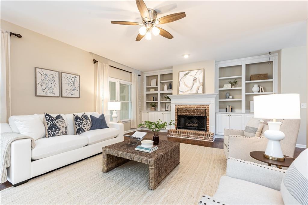 603 Blue Water Way