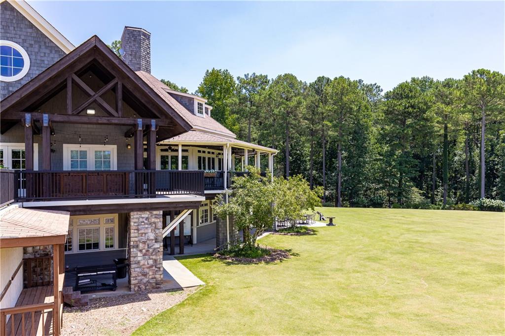 603 Blue Water Way