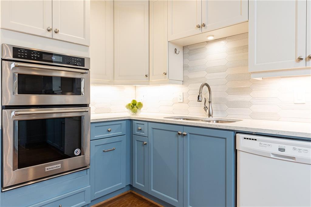211 Colonial Homes Drive NW Unit 1202