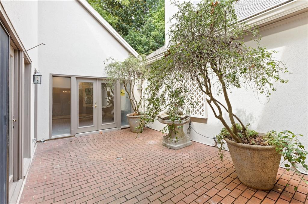 445 Greenlaurel Drive