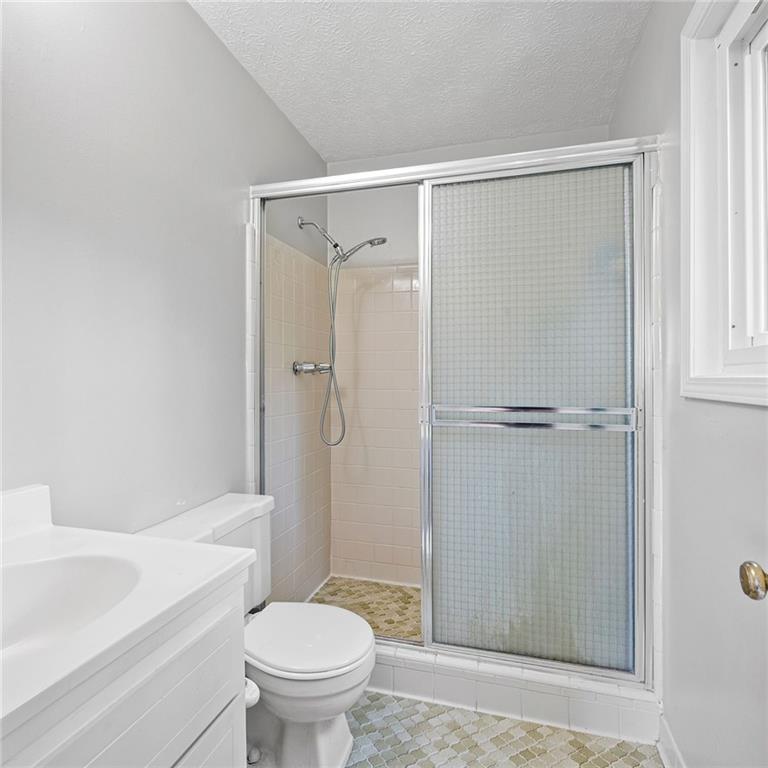 1108 Research Drive NE