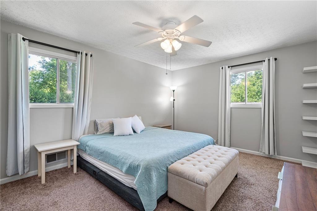 1108 Research Drive NE